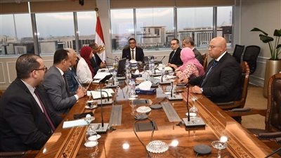 الشربيني يعزز التعاون بين هيئة التخطيط العمراني والمجتمعات العمرانية لتسريع خطط التنمية العمرانية في مصر