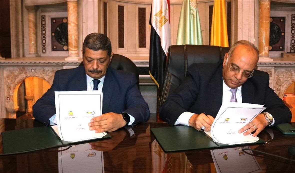 خلال توقيع البروتوكول