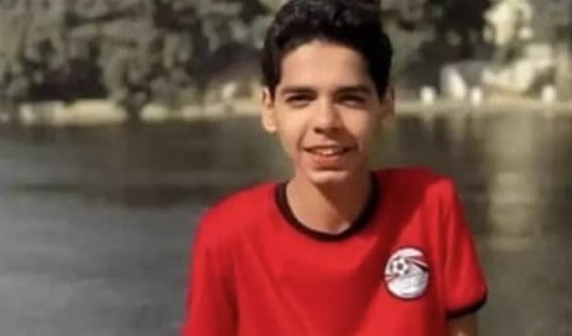 اللاعب محمد عمرو