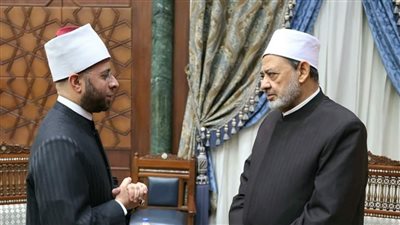 شيخ الأزهر يُوصي وزير الأوقاف برعاية الأئمَّة والاهتمام بشؤونهم