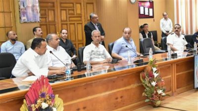 رئيس الإرشاد الزراعي يشارك في اللقاء التوعوي حول منظومة جمع وتدوير قش الأرز بمحافظة الشرقية