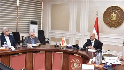 وزير العمل: صندوق إعانات الطوارئ مستمر في دعم ومساندة العمال