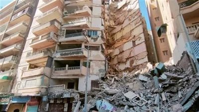 انهيار جزئى فى 3 عقارات بالإسكندرية