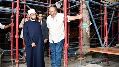 وزير الأوقاف يتفقد أعمال الصيانة والتطوير بعدد من مساجد القاهرة