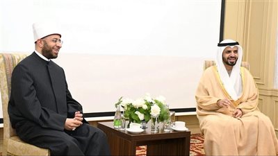 وزير الأوقاف يلتقي رئيس الهيئة العامة للشؤون الإسلامية والأوقاف والزكاة بدولة الإمارات
