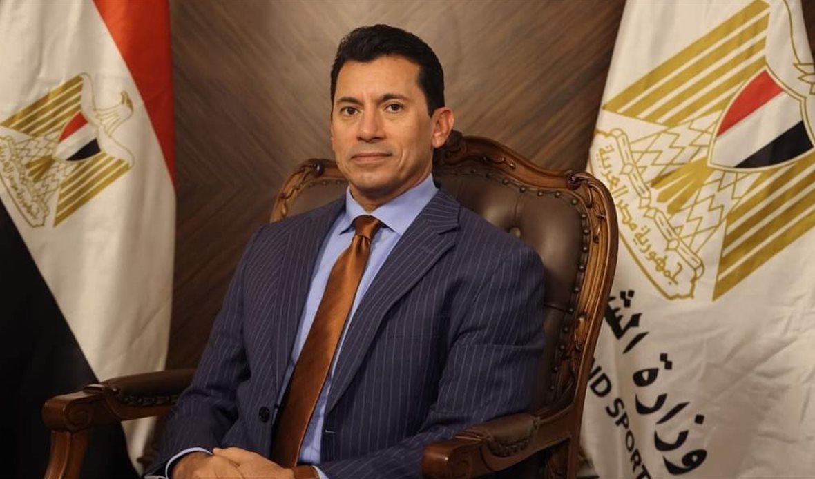 الدكتور أشرف صبحي