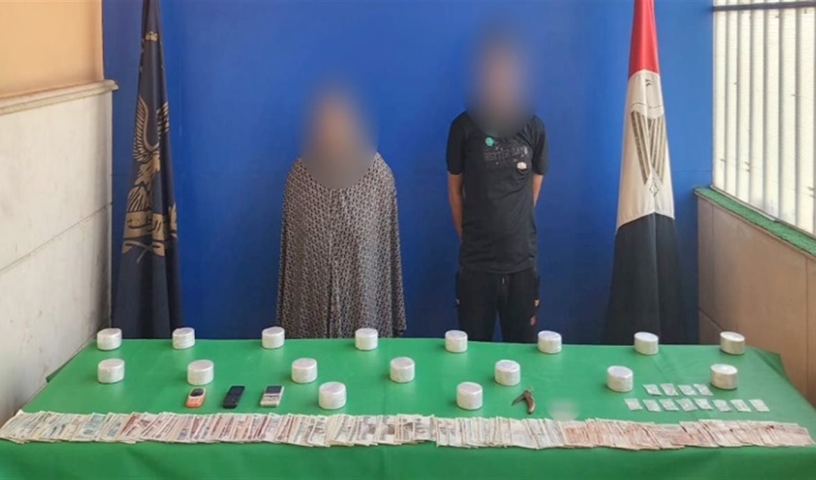 المتهمين 