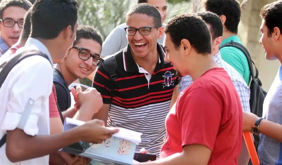 طلاب الثانوية العامة
