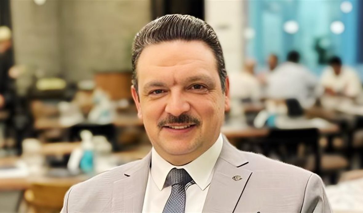 مصطفى زكي يشرح الفئات