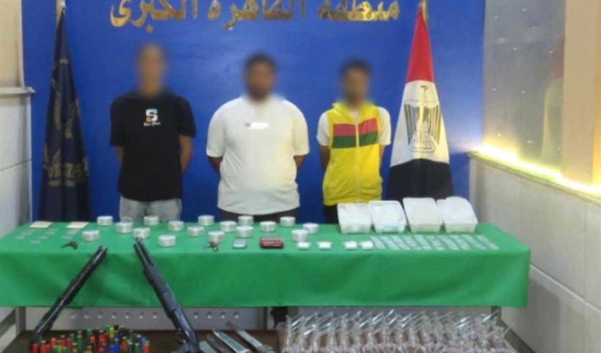 المتهمين