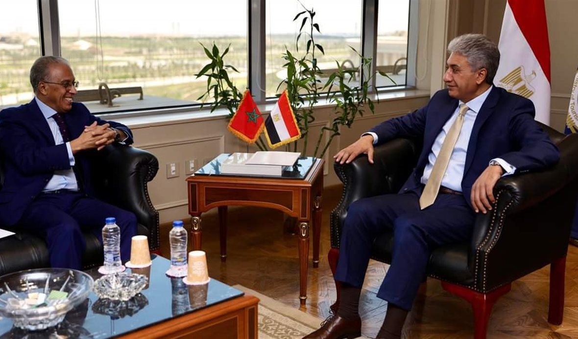 وزير السياحة والآثار