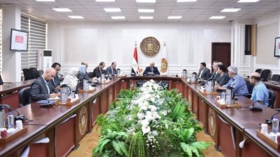 وزير العمل: إطلاق مبادرة لمعالجة أسباب الحرائق والحد من مخاطرها