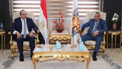 رئيس هيئة الرعاية الصحية يلتقي محافظ جنوب سيناء ويناقشان تطوير خدمات الرعاية الصحية في المحافظة