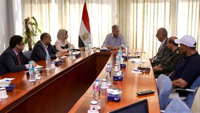 وزير السياحة يعقد اجتماعاً لمتابعة آخر مستجدات الأعمال بمشروع تطوير الخدمات بمنطقة أهرامات الجيزة