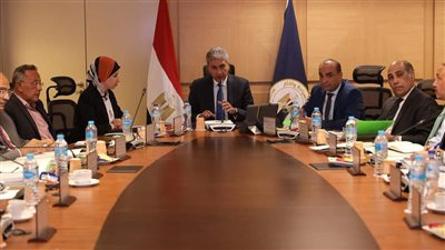 وزير السياحة يترأس اجتماع مجلس إدارة المجلس الأعلى للآثار