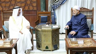 شيخ الأزهر يستقبل رئيس البرلمان العربي السابق