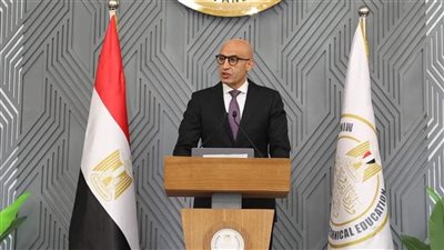 الغرف التجارية توجه مناشدة إلى وزير التعليم بسبب الزي المدرسي