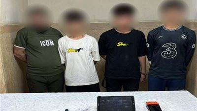  “القبض على عصابة سطو على محل لبيع الفاكهة في منطقة الزمالك”