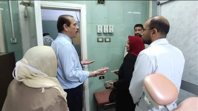 نائب وزير الصحة يثني على تميز الفرق الطبية ويوجه بتحسين الخدمات بمركز الزهراء