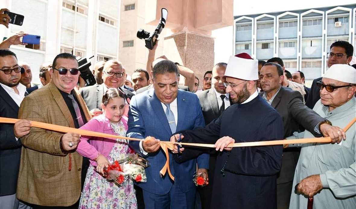 خلال افتتاح المسجد