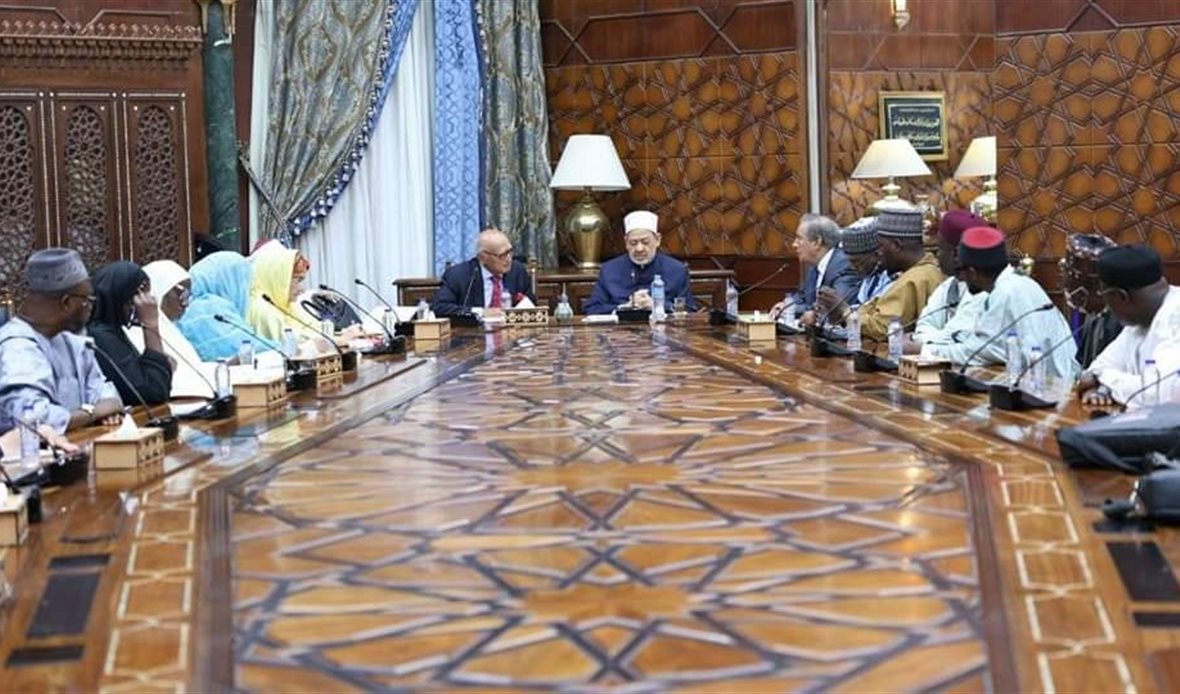 جانب من اللقاء 