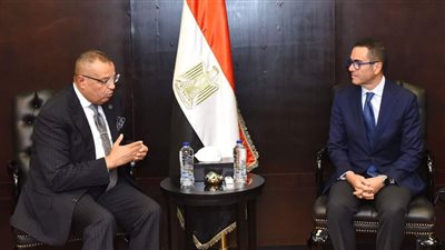 “الخطيب” يلتقي محافظ جنوب سيناء لاستعراض فرص ومقومات الاستثمار بالمحافظة 