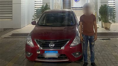 ضبط قائد سيارة صدم طالباً وأصابوه في القاهرة