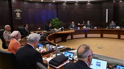 رئيس الوزراء: استكمال إعداد البرامج التفصيلية لبرنامج عمل الحكومة الذي عُرِض على البرلمان ومُتابعة تنفيذ مستهدفاته