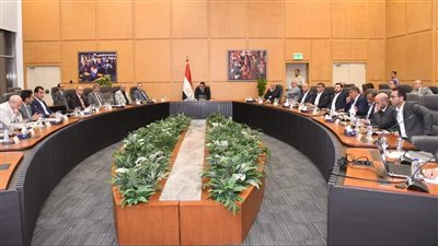 وزير الإسكان يصدر حزمة من التكليفات للإسراع بمعدلات تنفيذ وحدات المبادرة الرئاسية 