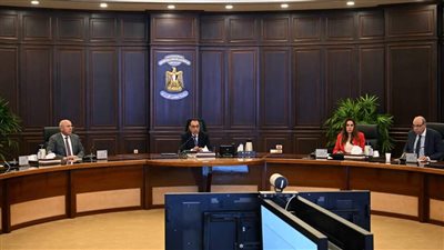 رئيس الوزراء يتابع موقف جاهزية المتحف المصري الكبير للافتتاح وأعمال تطوير المنطقة المحيطة به