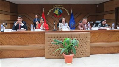خطط عاجلة لتحسين الخصائص السكانية بالبحيرة ومواجهة الزواج المبكر بقيادة وزارة الصحة