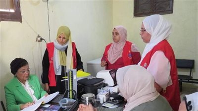 نائب وزير الصحة تتفقد وحدة طب أسرة ميت العامل بالدقهلية 