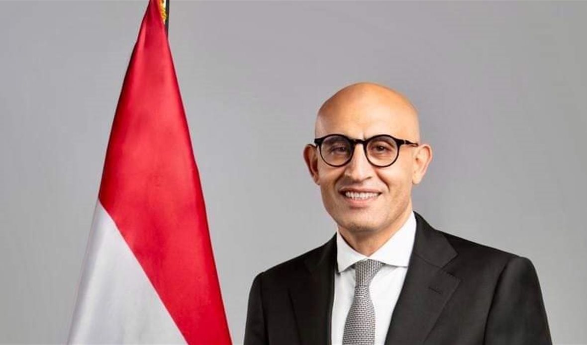 تفاصيل المناهج والأنشطة