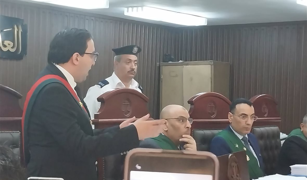 المحكمة 