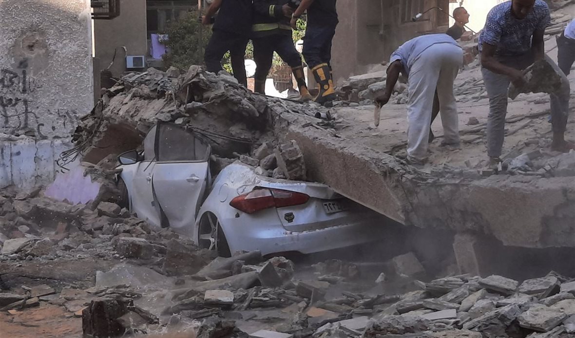 العقار المنهار 