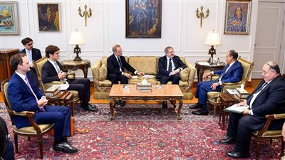 وزير الخارجية يستقبل المفوض البريطاني للتجارة مع أفريقيا