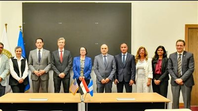 وزيرة البيئة تشهد توقيع وثيقة مشروع “مبادرة البحر الأحمر المصرية”