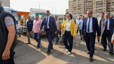 وزيرة البيئة تتفقد عمليات إدارة المخلفات الصلبة بالمنطقة الشرقية بجراج النزهة والمحطة الوسيطة بالمطرية