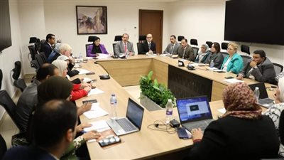 الصحة” تتابع خطة تطوير الخدمات الطبية ورفع كفاءة الحجر الصحي والمنشآت الصحية على مستوى الجمهورية