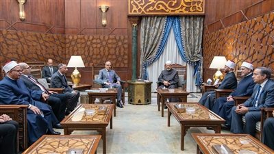 شيخ الأزهر يستقبل وزيريِ الموارد المائية والأوقاف لمناقشة سبل رفع الوعي بأهميَّة ترشيد المياه