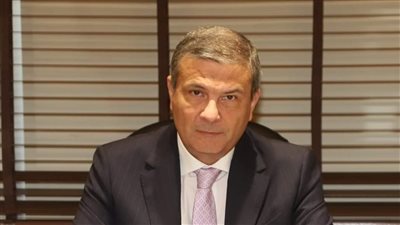وزير الزراعة يوجه الشكر للعاملين بالوزارة على جهودهم.. ويطالبهم بالإسراع في معدلات الإنجاز لدعم الفلاح