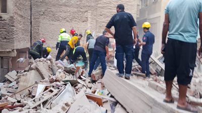انهيار عقار مكون من 3 طوابق في بولاق أبو العلا دون إصابات