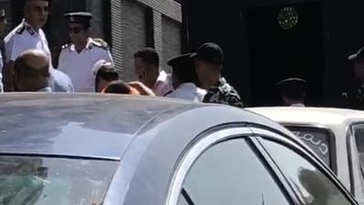 سعد الصغير يصل لمصلحة الطب الشرعي بزينهم لإجراء تحليل مخدرات تحت حراسة مشددة