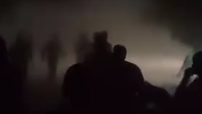 انهيار عقار سكنى في شبرا مصر(صور)