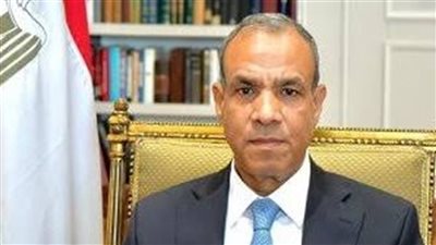 وزير الخارجية: المجر تقدم 200 منحة دراسية للطلاب المصريين