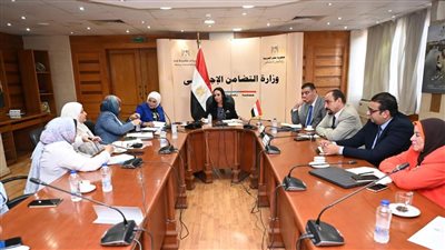 وزيرة التضامن تلتقي أعضاء من مجلسي النواب والشيوخ