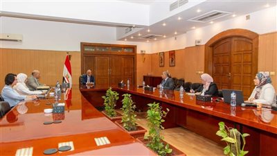 وزير الري يتابع إجراءات تطوير وتحديث الخطة القومية للموارد المائية حتى عام 2050