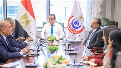 “عبدالغفار” يتابع الخطوات التنفيذية لتفعيل الهيكل المؤسسي لوزارة الصحة