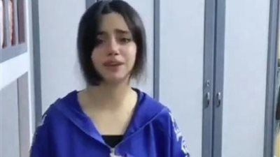 زعمت سودانيين تعدوا عليها.. القبض على فتاة فيديو الهرم  إدعت سرقتها والتعدى عليها