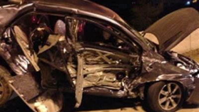 مصرع شخصان مصرعهما وأصابة طالبان في حادث تصادم سيارتين بطريق مصر السويس الصحراوى